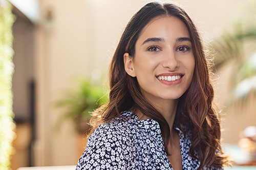 500x332_0026_Happy young woman smiling Image Text: 500x332_0026_Happy young woman smiling